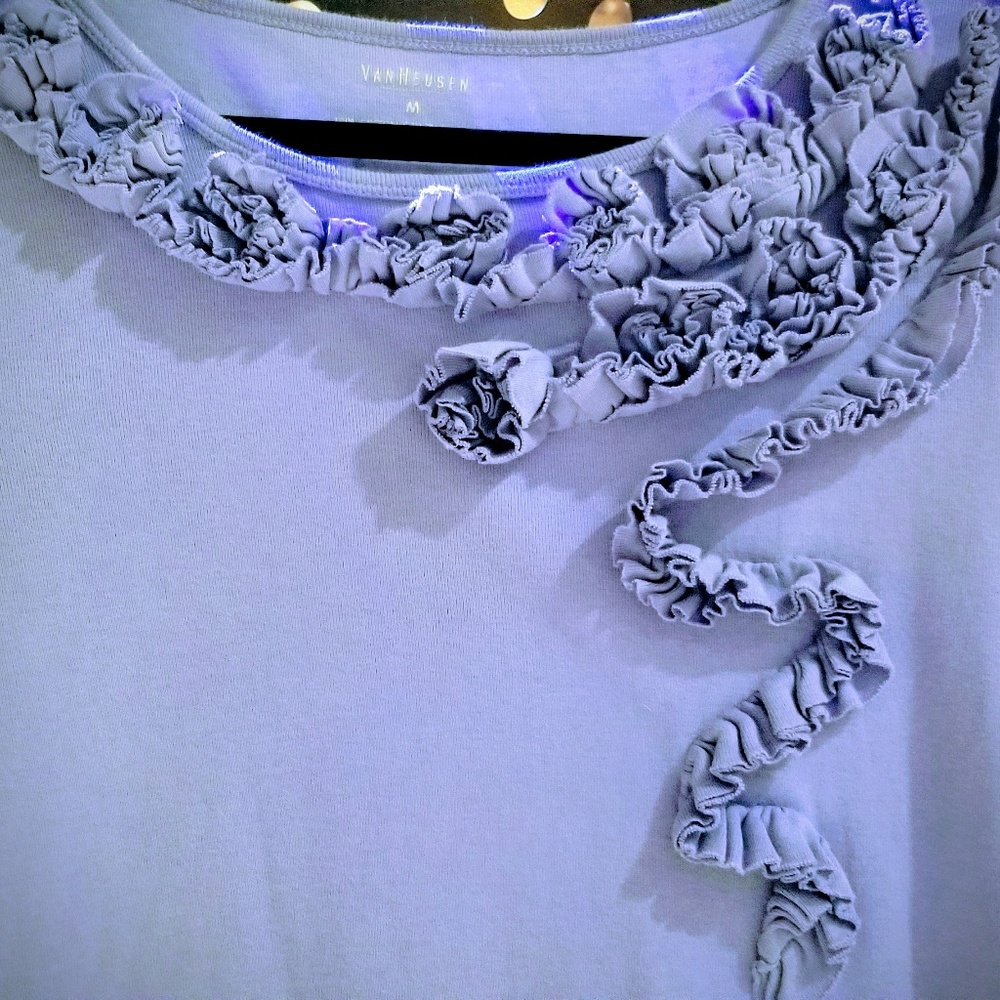Van Heusen 100% Cotton top